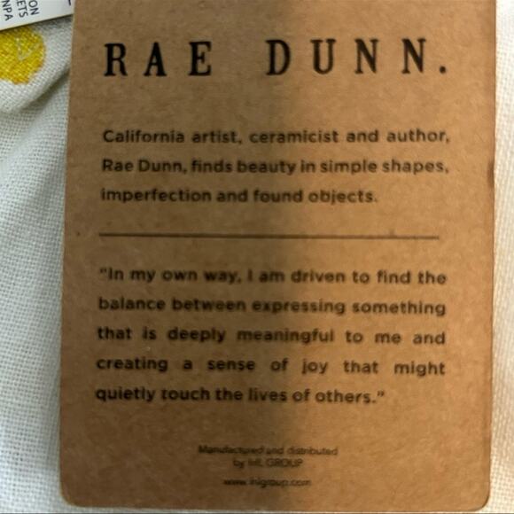 Rae Dunn Pineapple Linen Button-Down Shirt NWT Size Large - Picture 11 of 13